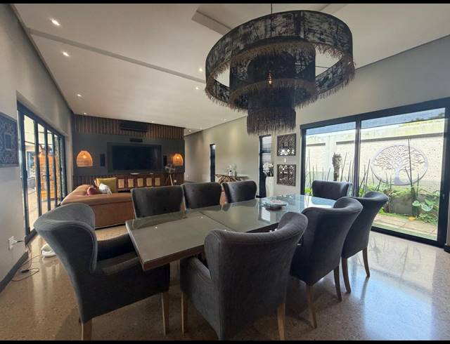 4 BEDROOM FREEHOLD FOR SALE IN ZINI RIVER ESTATE